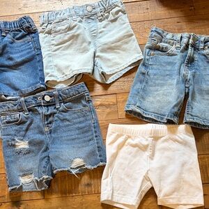 Old Navy girls 4t Denim and White Shorts Collection